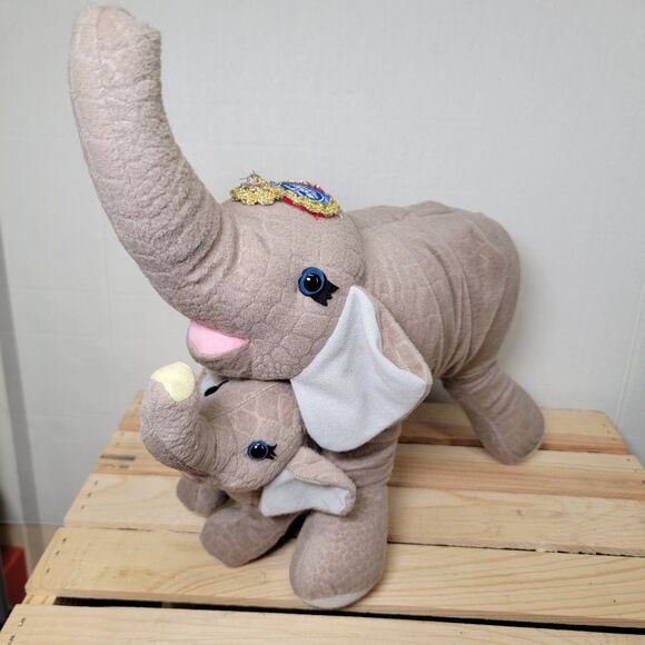 Ringling Brothers Plush Mother and Baby Elephant - Picture 1 of 10